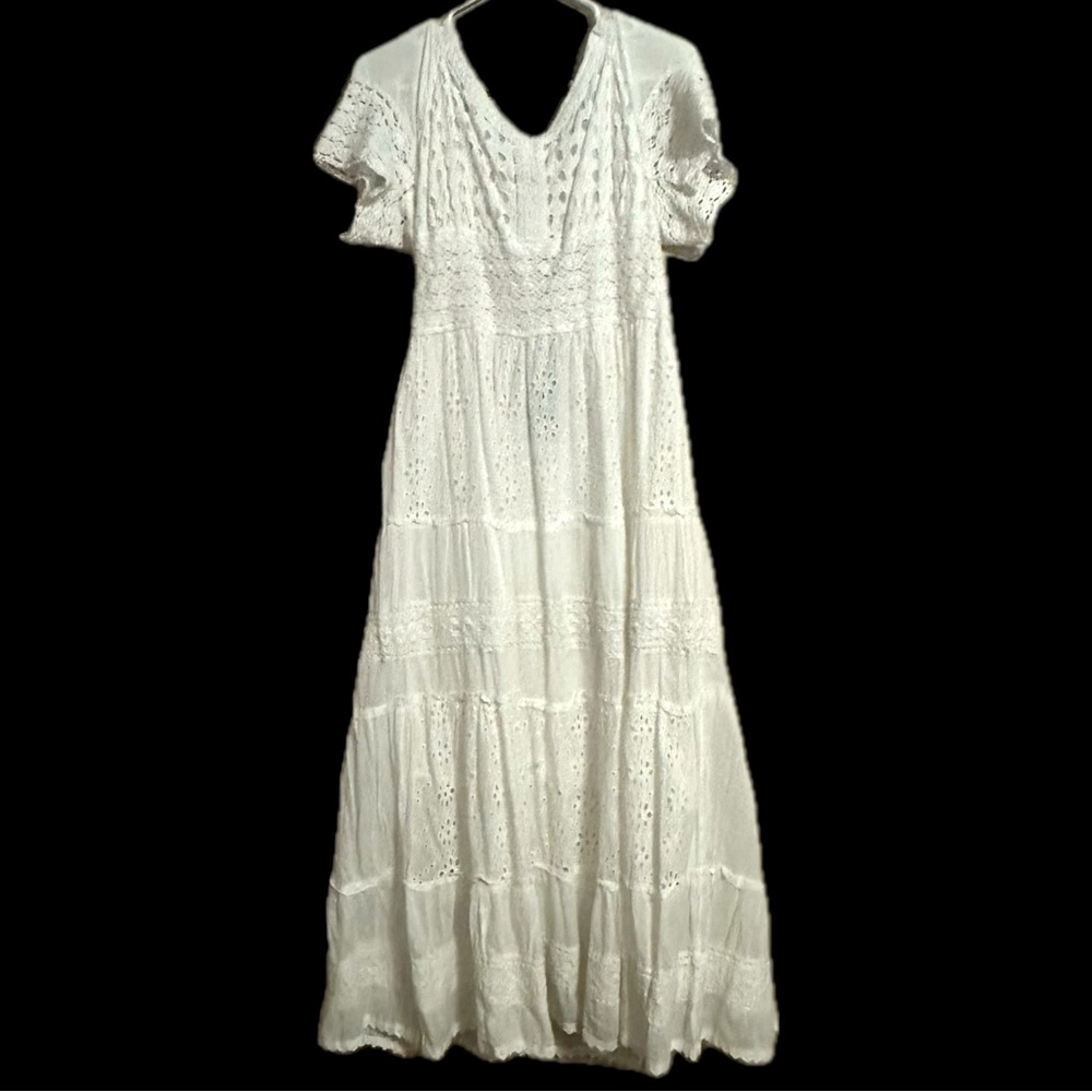 NWT Womens L Off-White Lace Dress